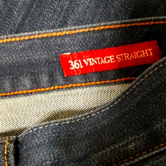 Lucky Brand Jeans free top - Picture 7 of 7